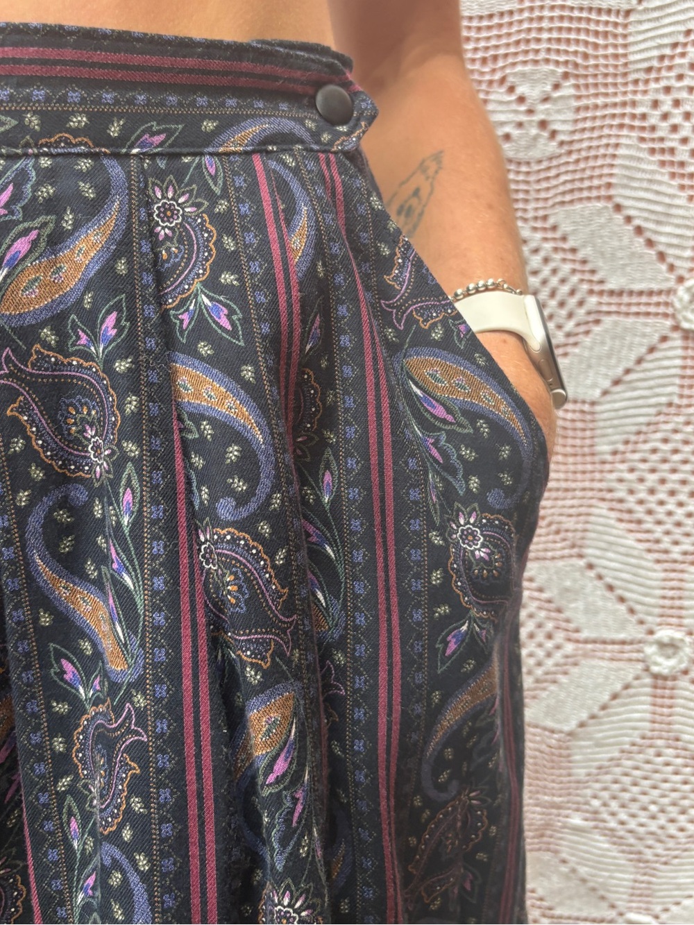 Vintage Paisley Pleated Midi Skirt Sz XS - Picture 3 of 14